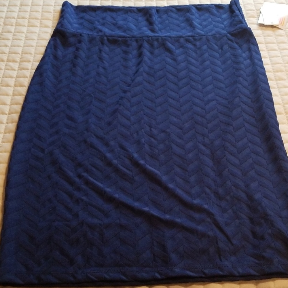 Nwt L Lularoe Cassie blue chevron